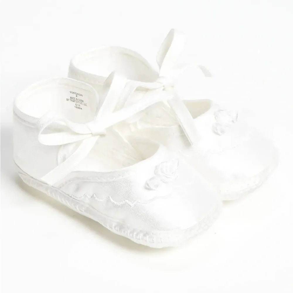 Nordstrom White Baby Walker Shoes size Newborn to 6 months